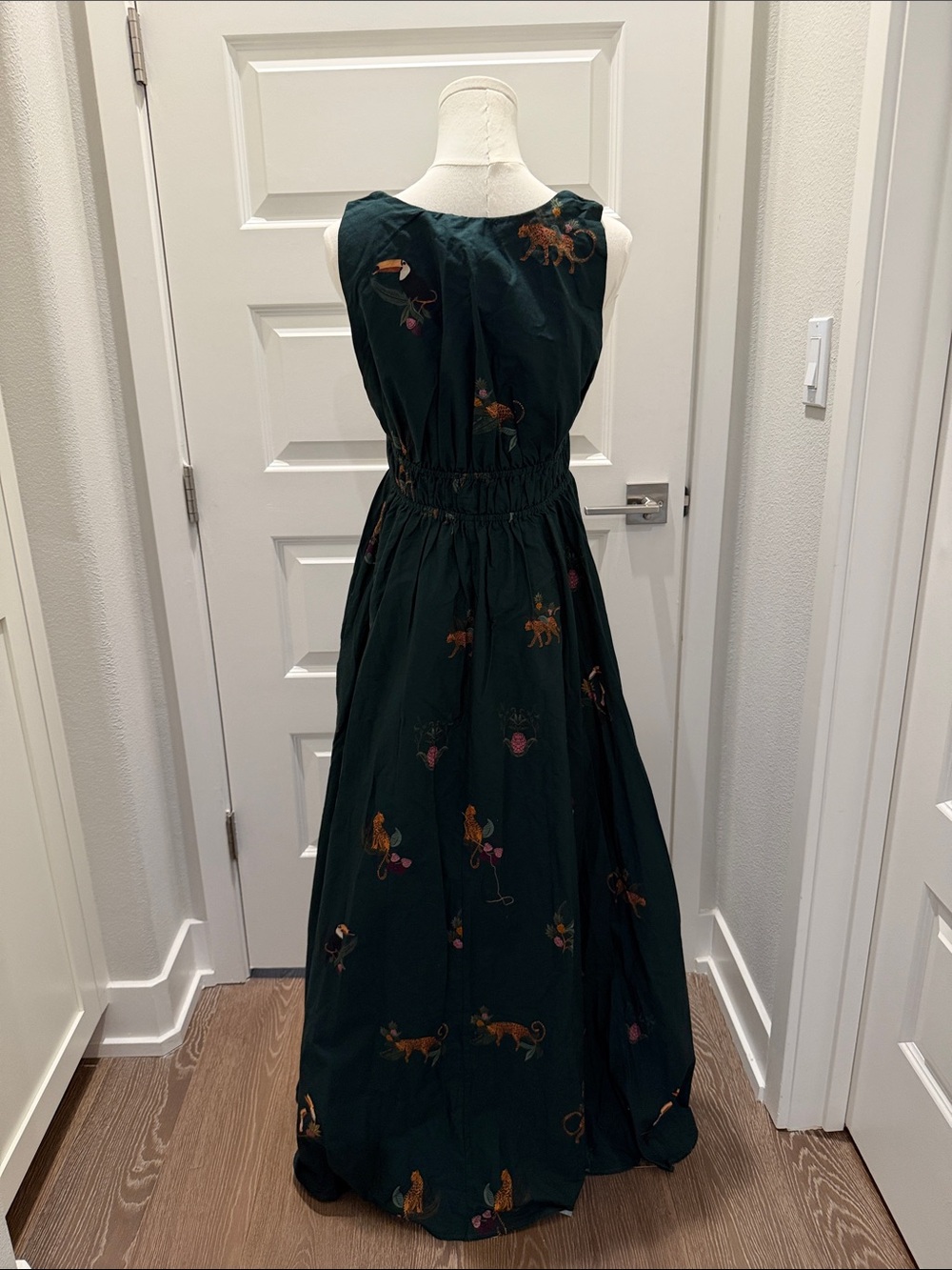 FARM Rio Dark Green Floral Tie-Front Maxi Dress Size M - Picture 9 of 9